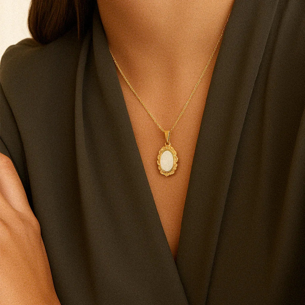 Gold-Plated Faux Pearl Vintage-Inspired Pendant Necklace