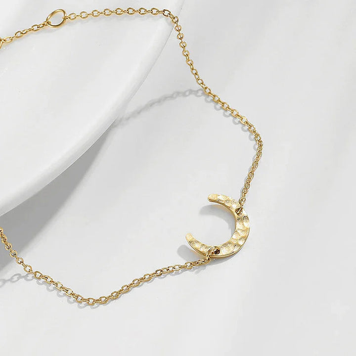 Gold-Plated Crystal Horseshoe Bracelet for Women
