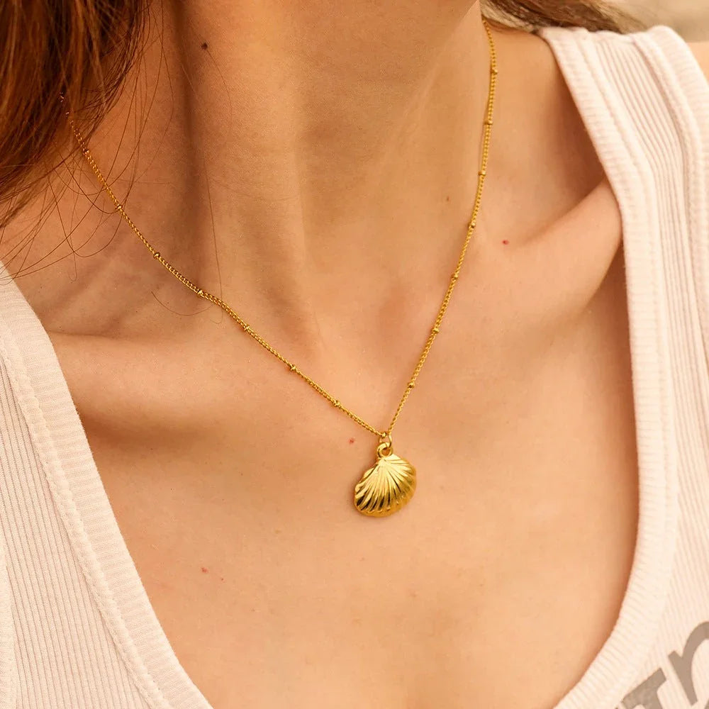 Gold-Plated Shell Pendant Necklace for Women