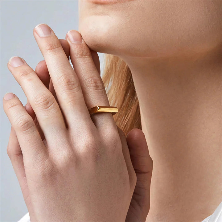 Gold-Plated Geometric Bar Ring for Women