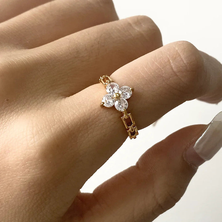 Gold-Plated Cubic Zirconia Floral Ring for Women