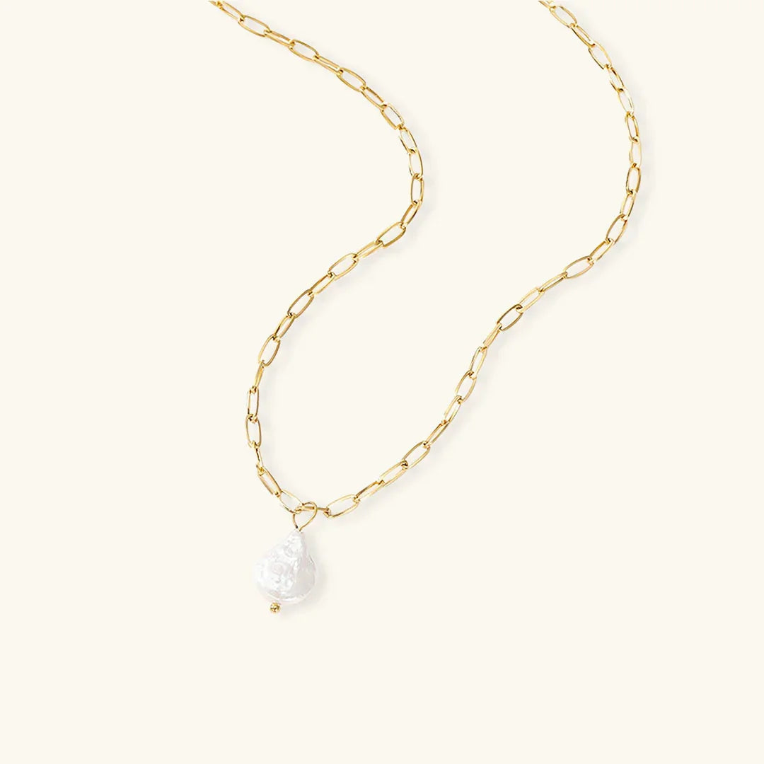 Gold-Plated Faux Pearl Drop Pendant Necklace for Women