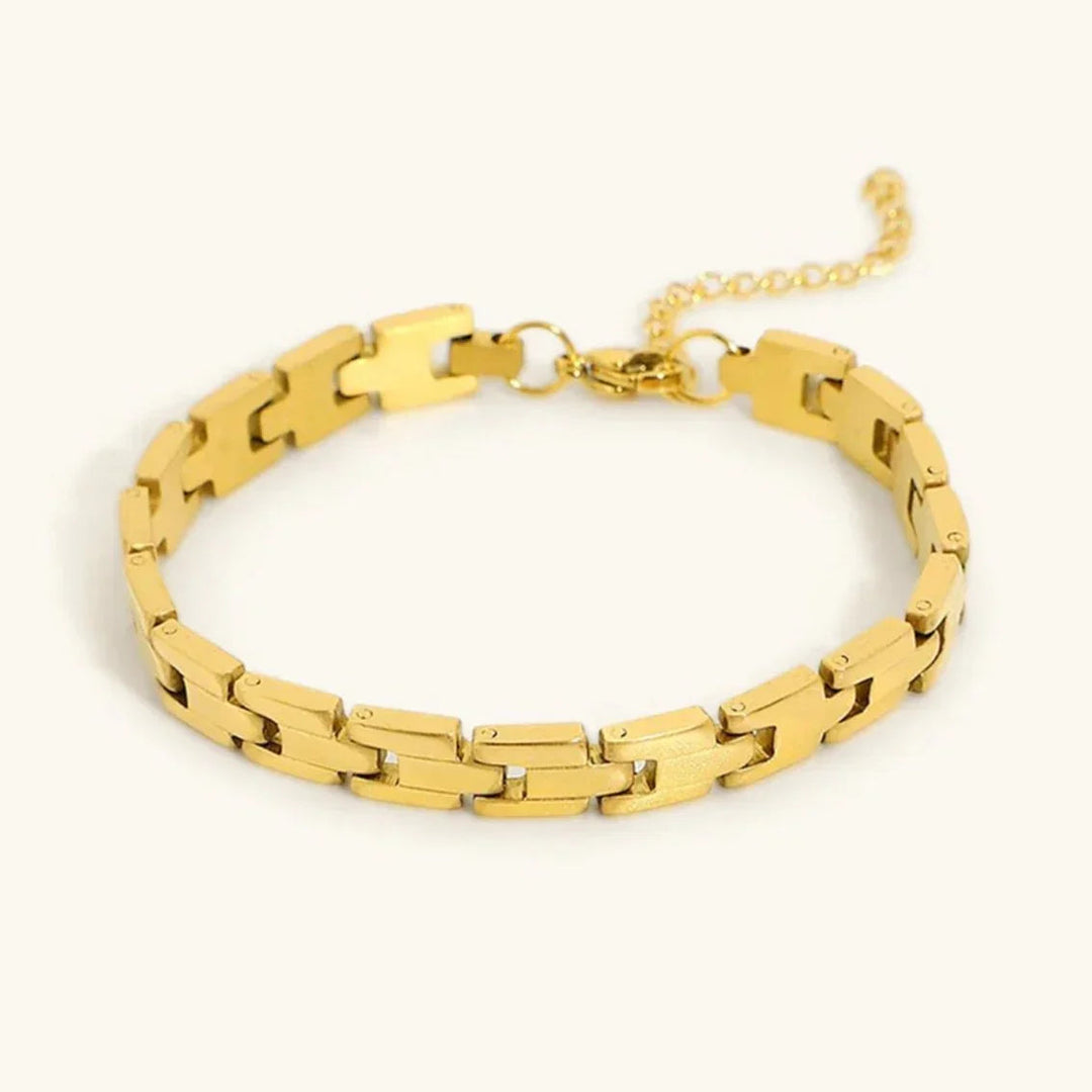 Gold-Plated Chunky Link Bracelet for Women