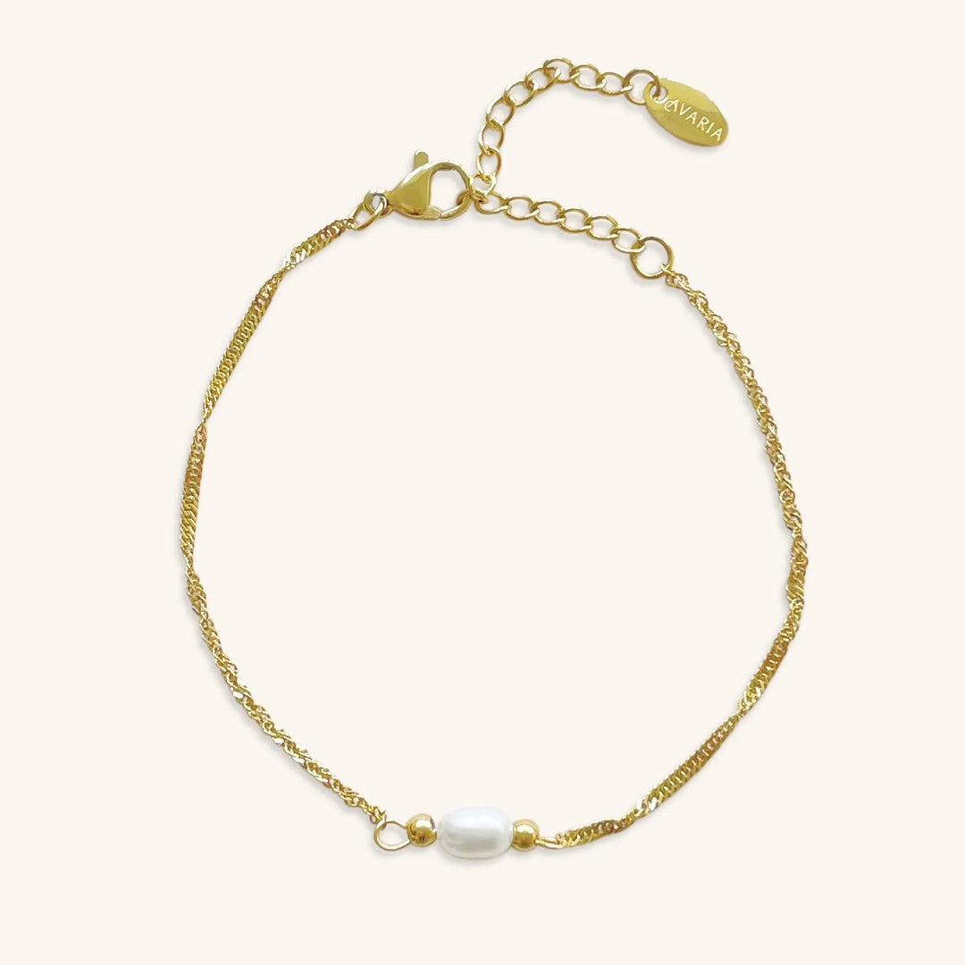 Gold-Plated Faux Pearl Dainty Bracelet
