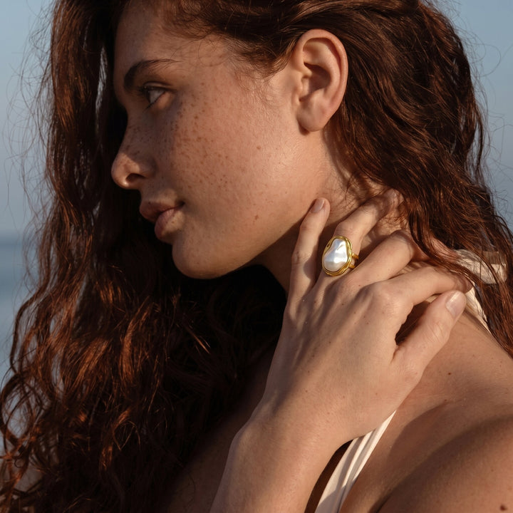 Gold-Plated Chunky Faux Pearl Ring