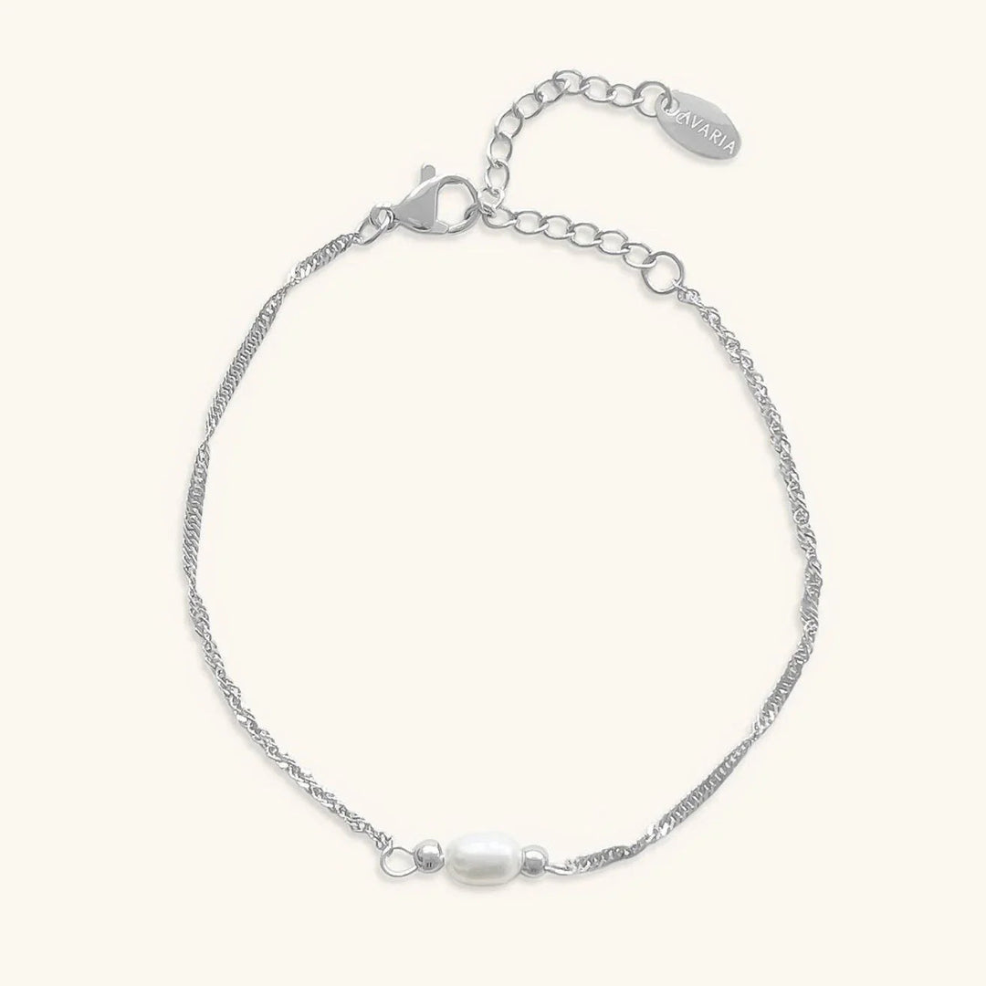 Gold-Plated Faux Pearl Dainty Bracelet