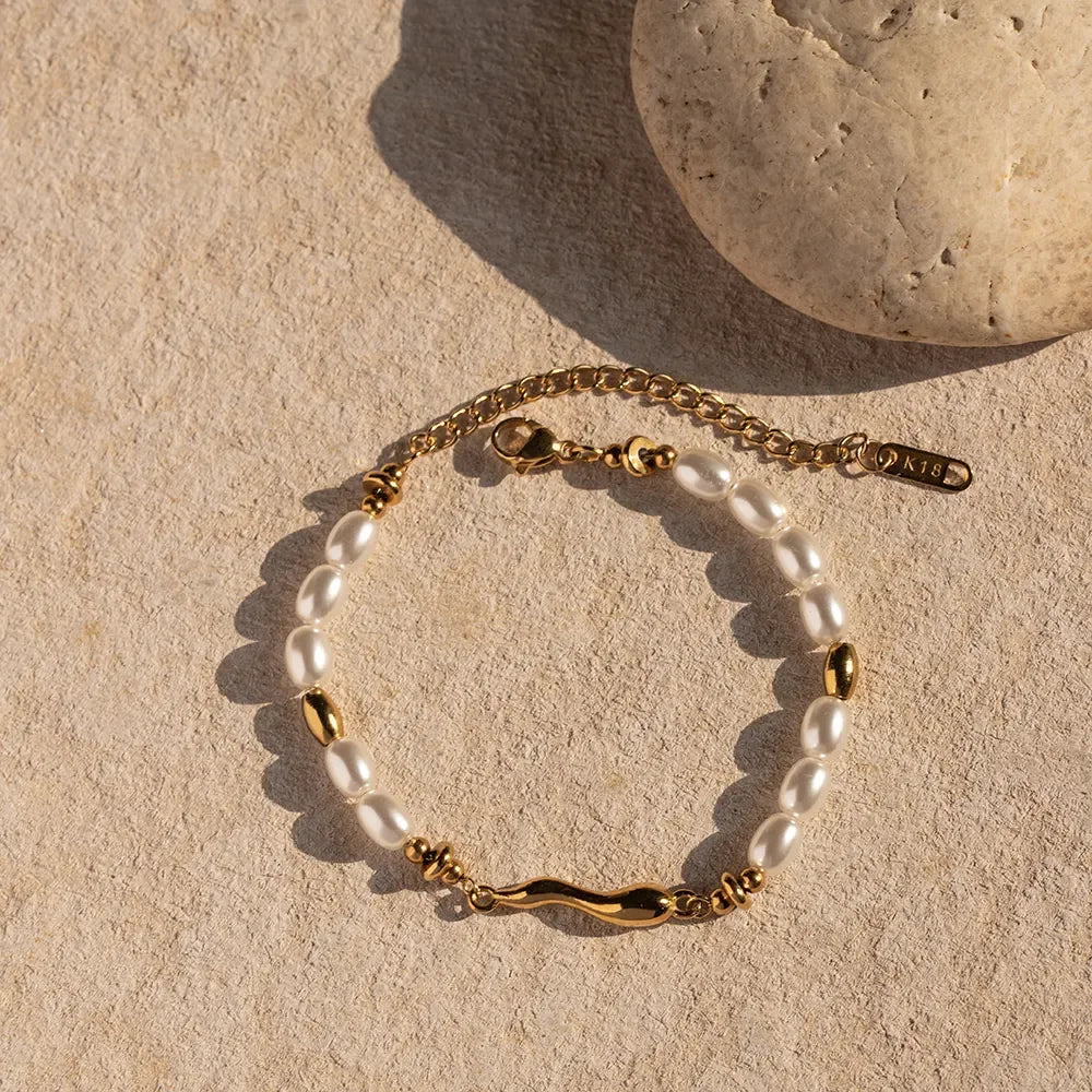Gold-Plated Freshwater Pearl Bracelet