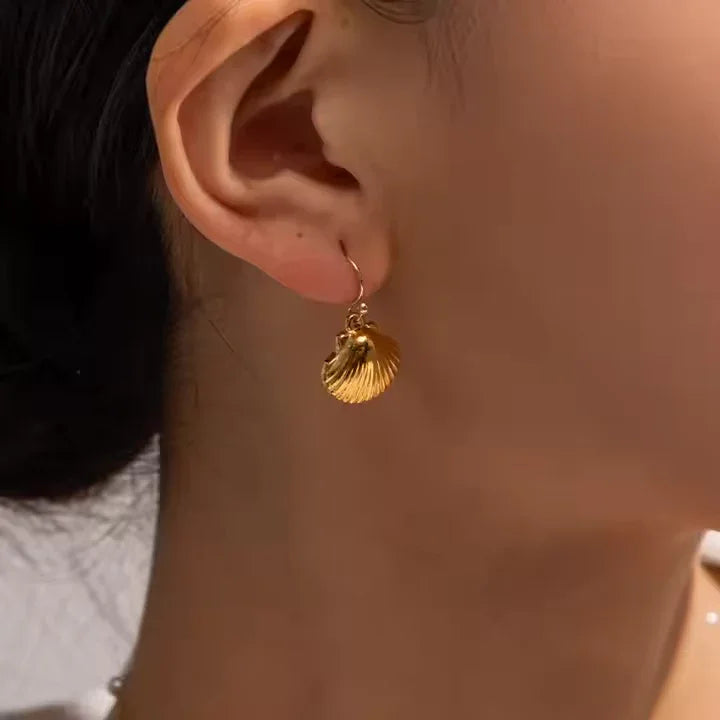 Gold-Plated Breeze Seashell Earrings