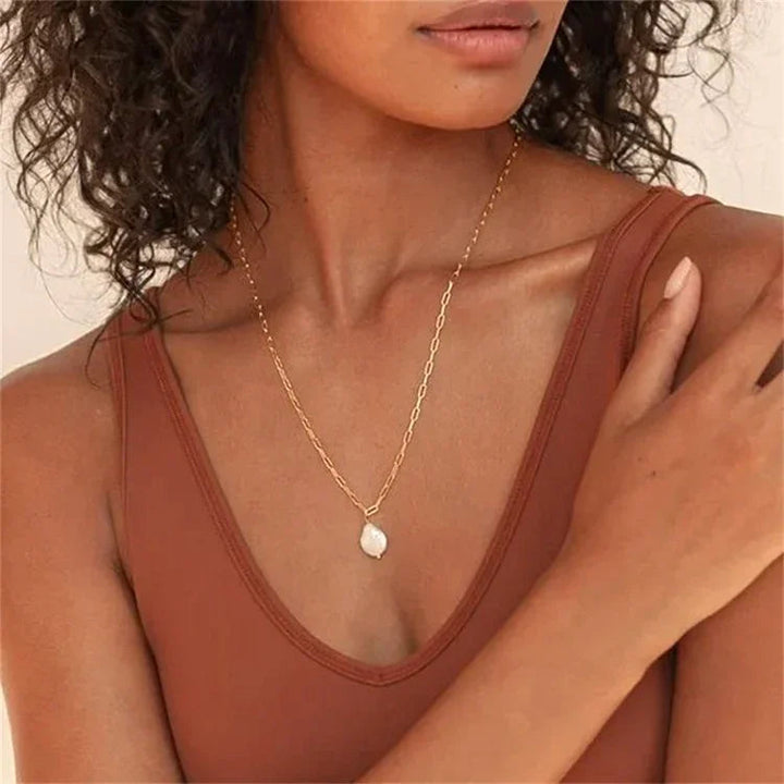 Gold-Plated Faux Pearl Drop Pendant Necklace for Women