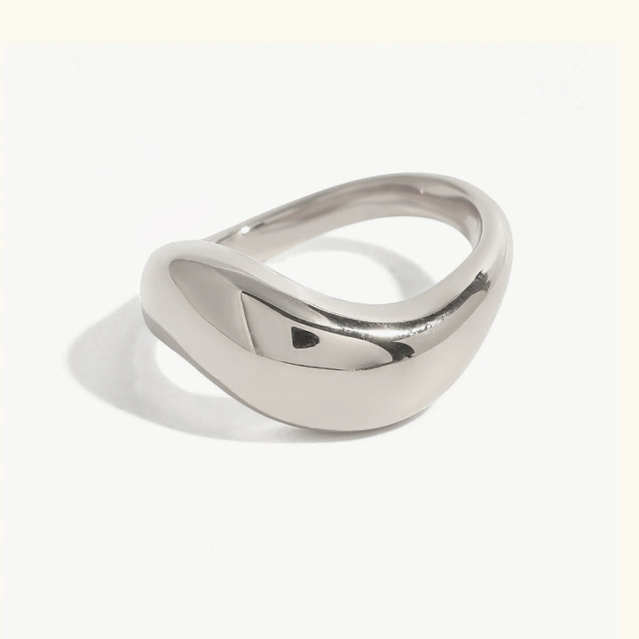 Gold-Plated Formless Ring with Curved Band