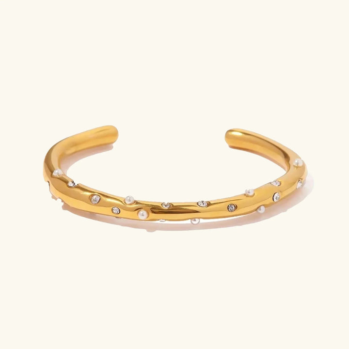 Gold-Plated Asymmetrical and elegance with dazzling crystals faux pearls