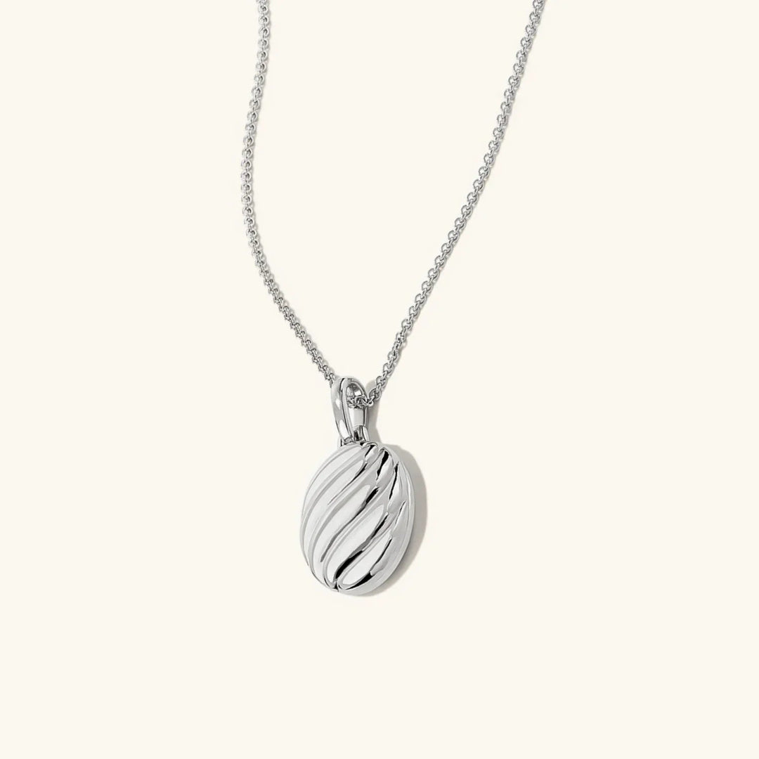 Gold-Plated Ridged Pendant Necklace for Women