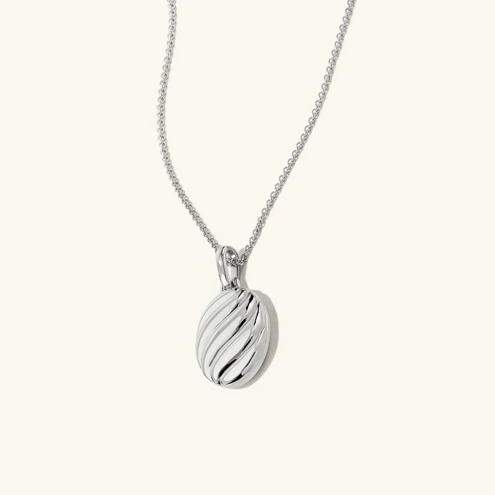 Gold-Plated Ridged Pendant Necklace for Women