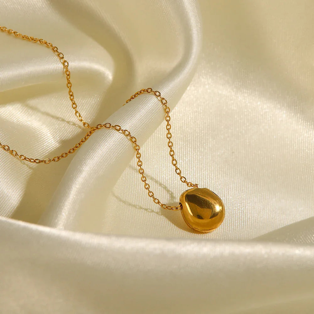 Gold-Tone Faux Pearl Oval Pendant Necklace