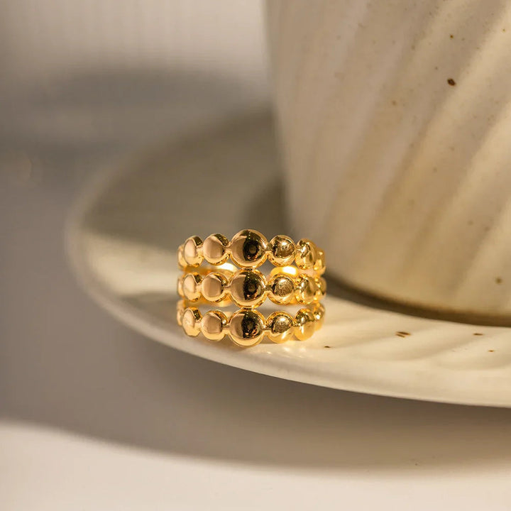 Gold-Plated Circle Pattern Ring with Stainless Steel