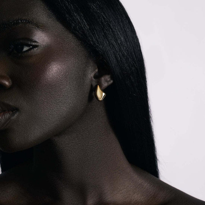 Gold-Plated Minimalist Bean-Shaped Drop Earrings