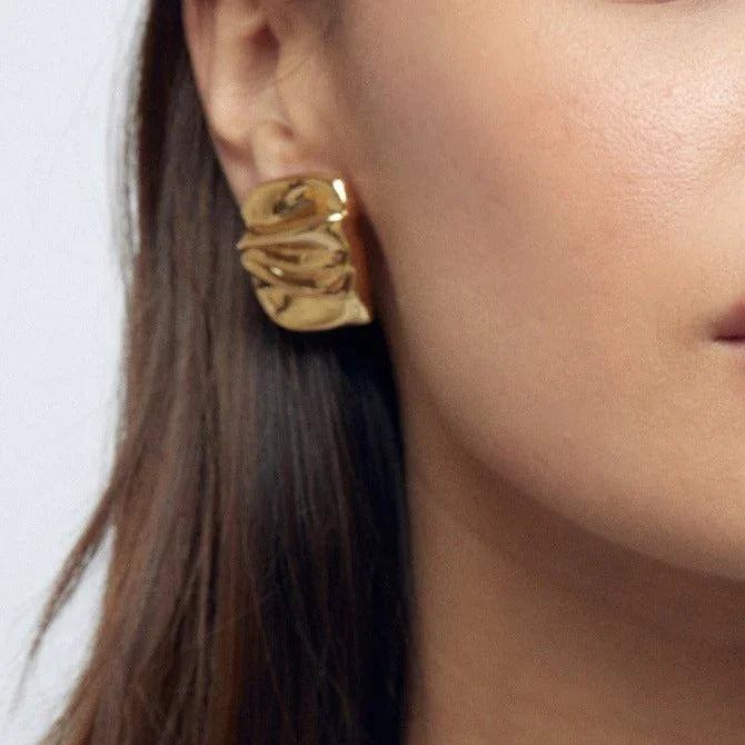 Gold-Plated Textured Stud Earrings for Women