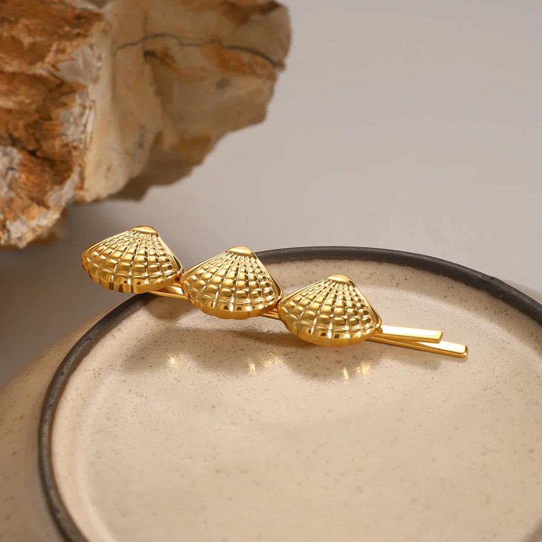 Gold-Plated Coastal Seashells French Pin