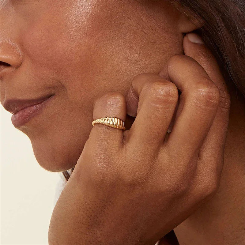 Gold-Plated Ribbed Dome Ring for Women