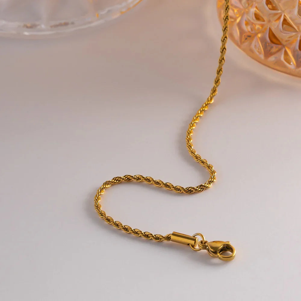 Gold-Plated Twisted Rope Chain Necklace for Women