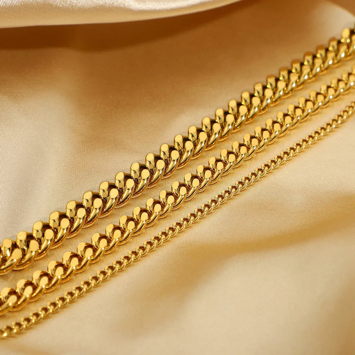 Gold-Plated Anklet with Cubic Zirconia Stones Adjustable Chain