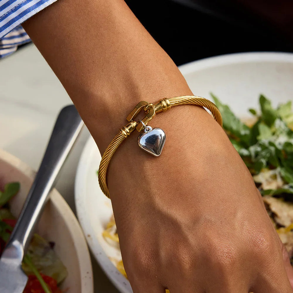 Twisted Gold Plated Chain Bracelet with Heart Charm