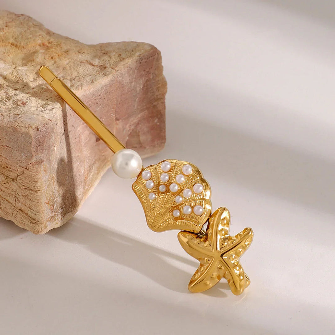 Gold-Plated Pearl Pin with Starfish &amp; Shell Detail