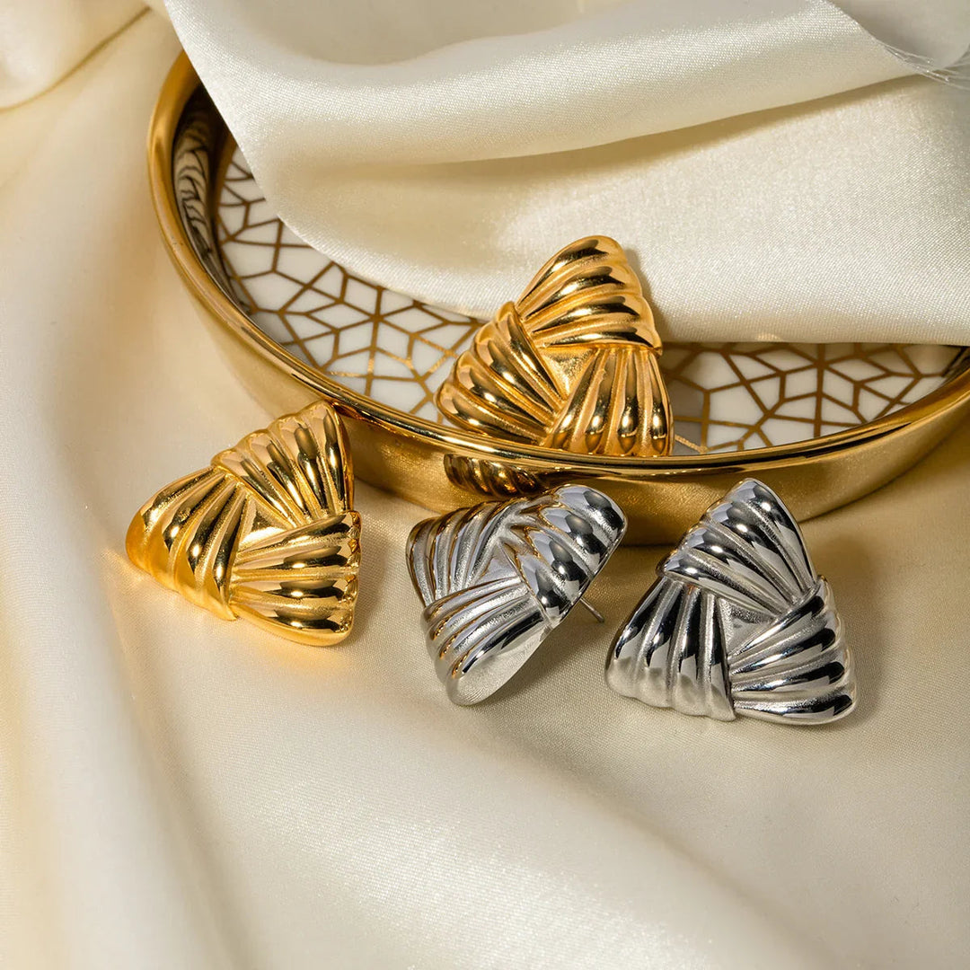 Gold-Plated Triangular Earrings with Sleek and Sophisticated Look
