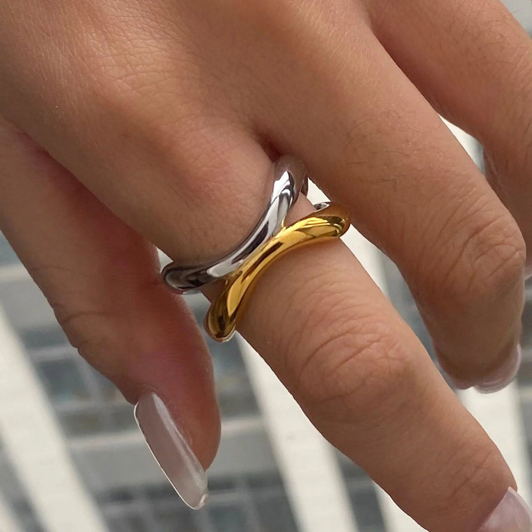 Gold-Plated Silver-Tone Intertwined Ring for Women