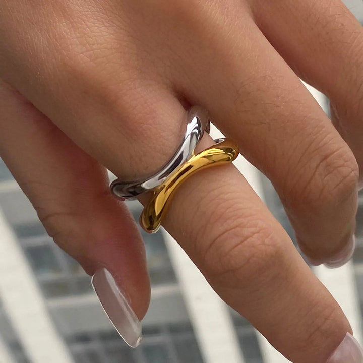Gold-Plated Silver-Tone Intertwined Ring for Women