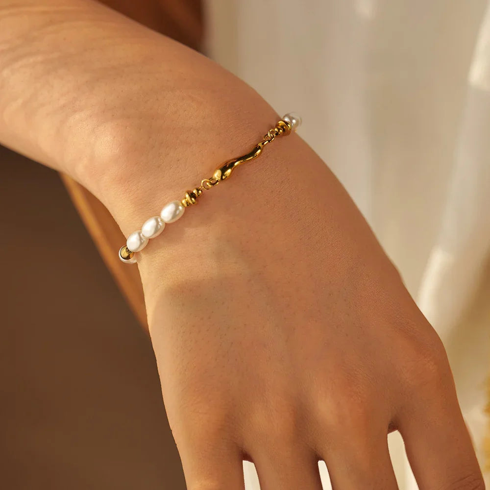 Gold-Plated Freshwater Pearl Bracelet