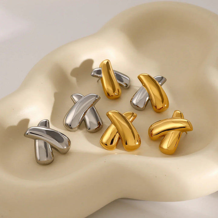 Gold-Plated Modern Intertwined Bar Earrings