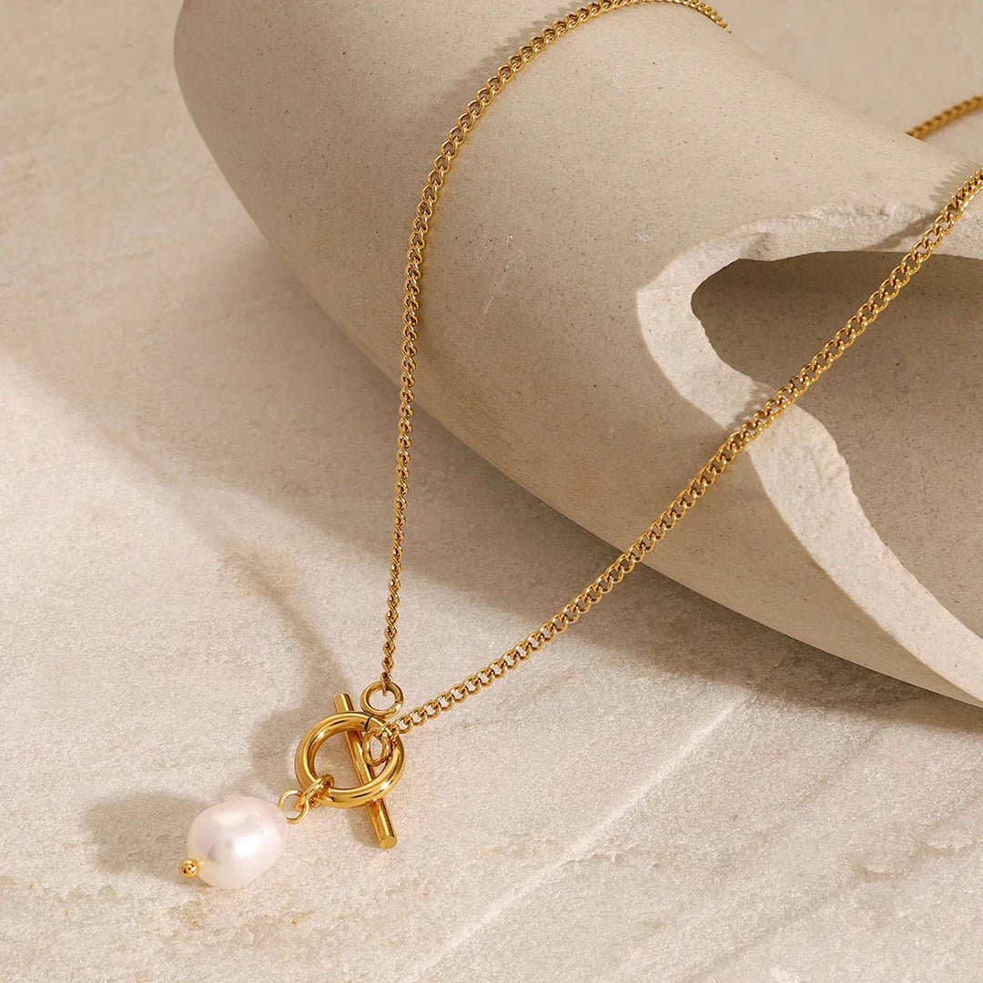 Gold-Plated Faux Pearl Pendant Necklace for Women