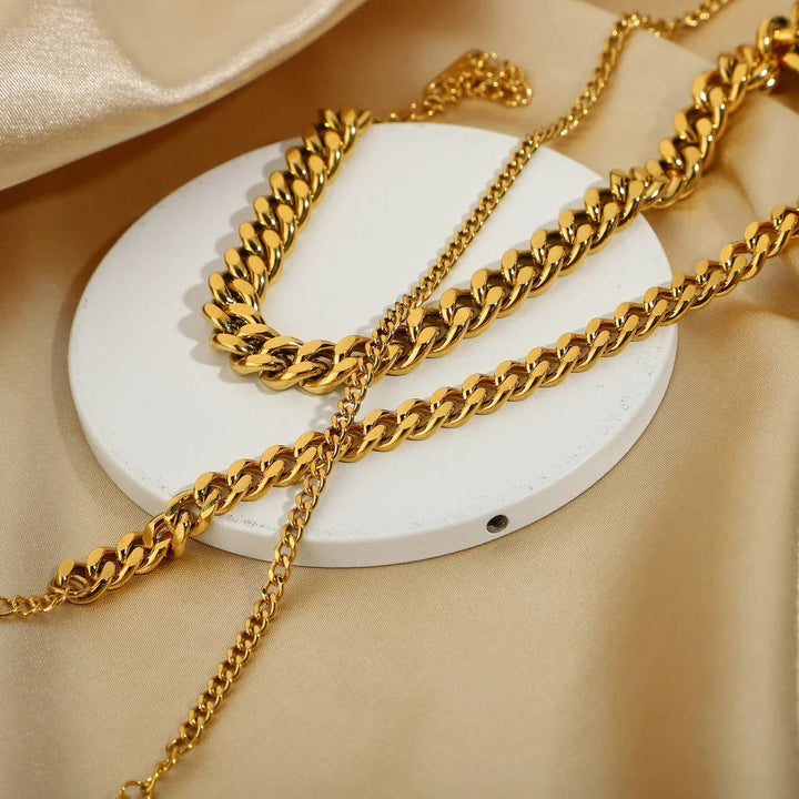 Gold-Plated Anklet with Cubic Zirconia Stones Adjustable Chain