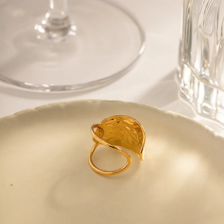 Gold-Plated Minimalist Ring with Stainless Steel