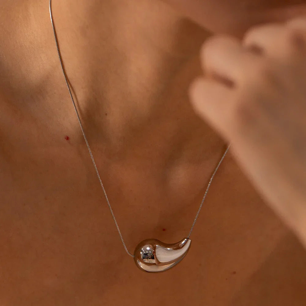 Gold-Plated Teardrop Necklace with Stainless Steel