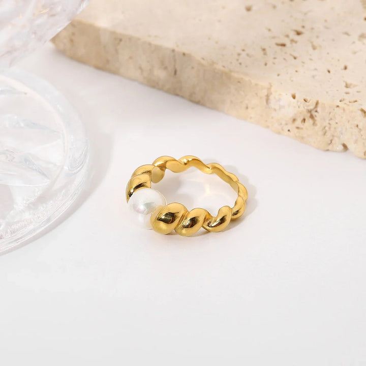 Gold-Plated Ring with Freshwater Pearl Detail