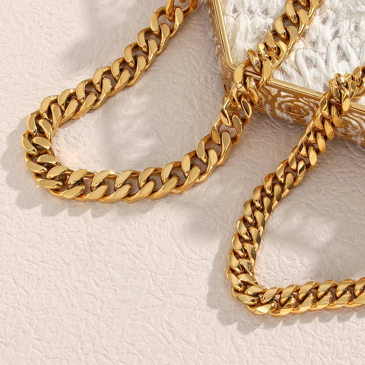Gold-Plated Chunky Chain Necklace For Women