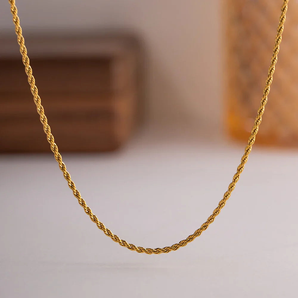 Gold-Plated Twisted Rope Chain Necklace for Women