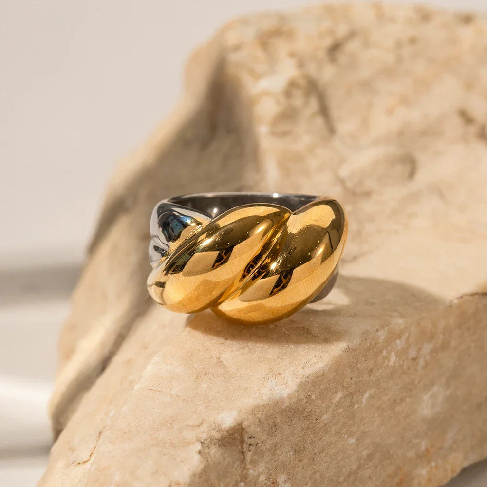 Gold Silver Two-Tone Ring Designed for Elegance