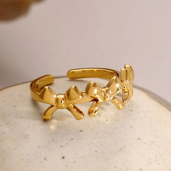 Gold-Plated Bow Ring with Three Accents