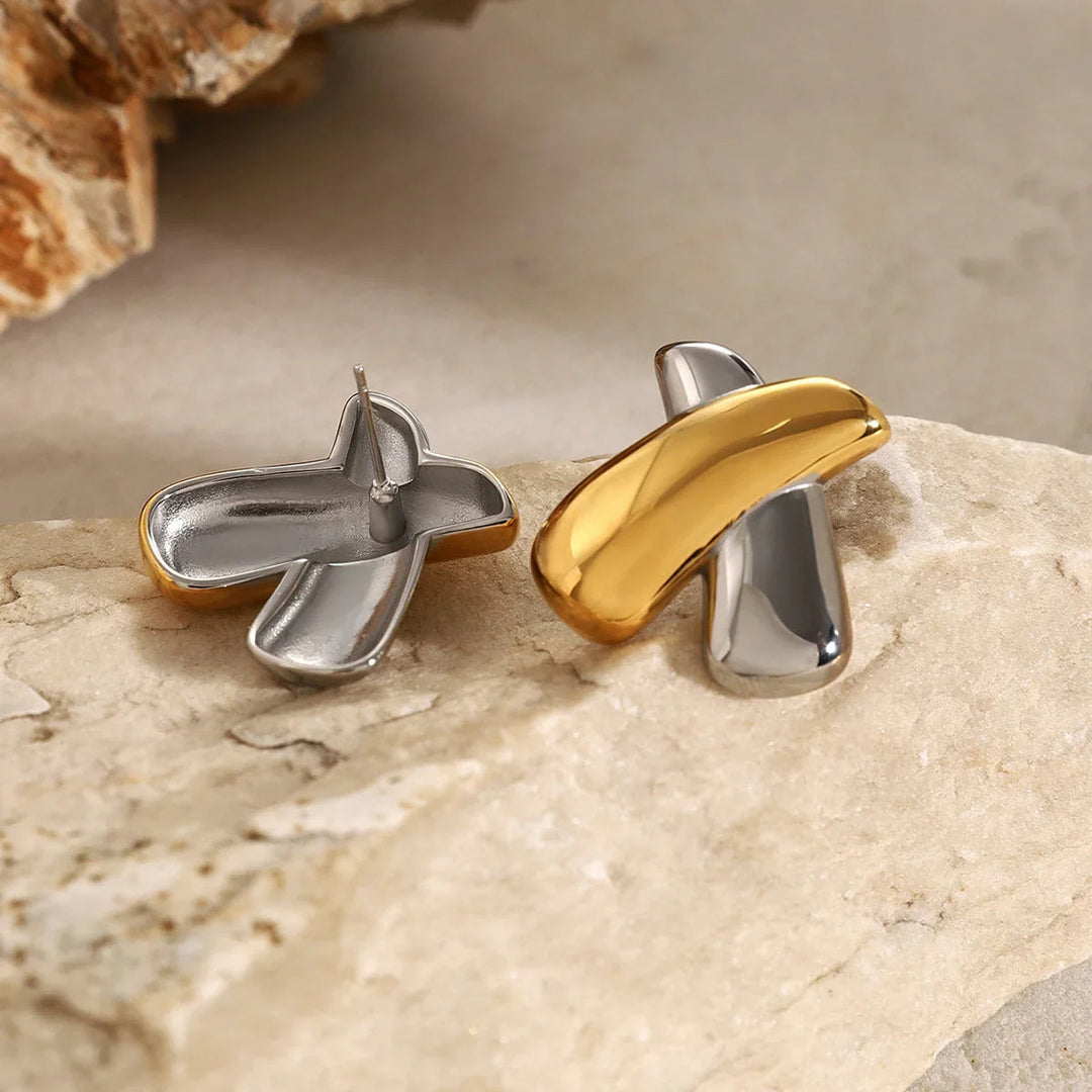 Gold-Plated Modern Intertwined Bar Earrings