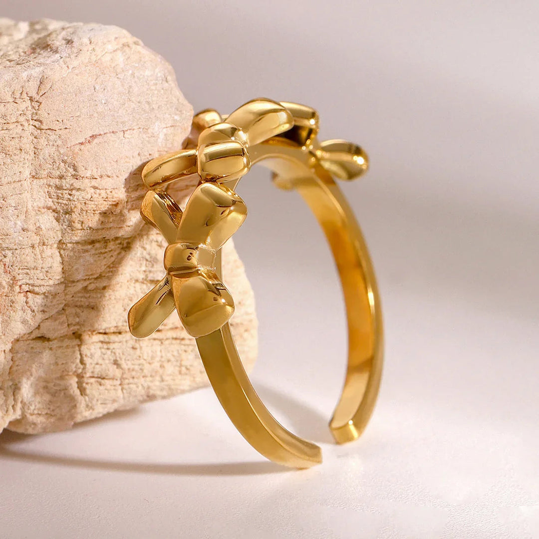 Gold-Plated Bow Ring with Three Accents