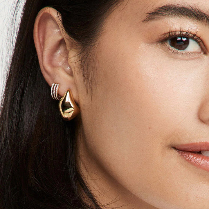 Gold-Plated Minimalist Bean-Shaped Drop Earrings