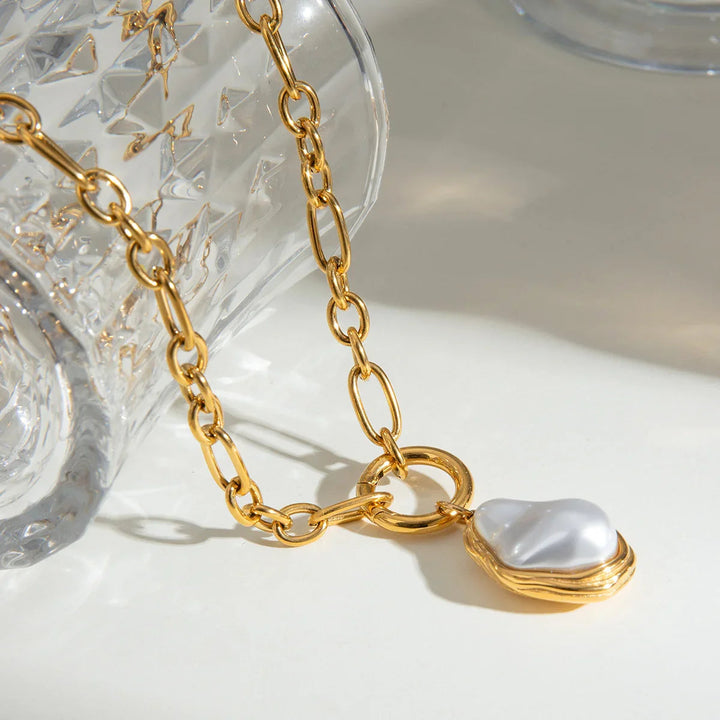 Gold-Plated Faux Pearl Pendant Necklace for Women
