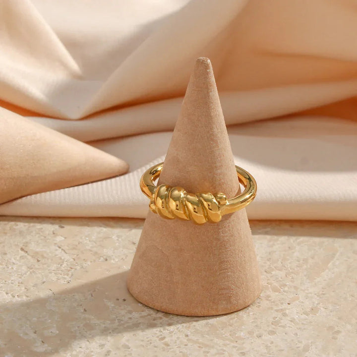 Gold-Plated Wrap Twist Ring for Women