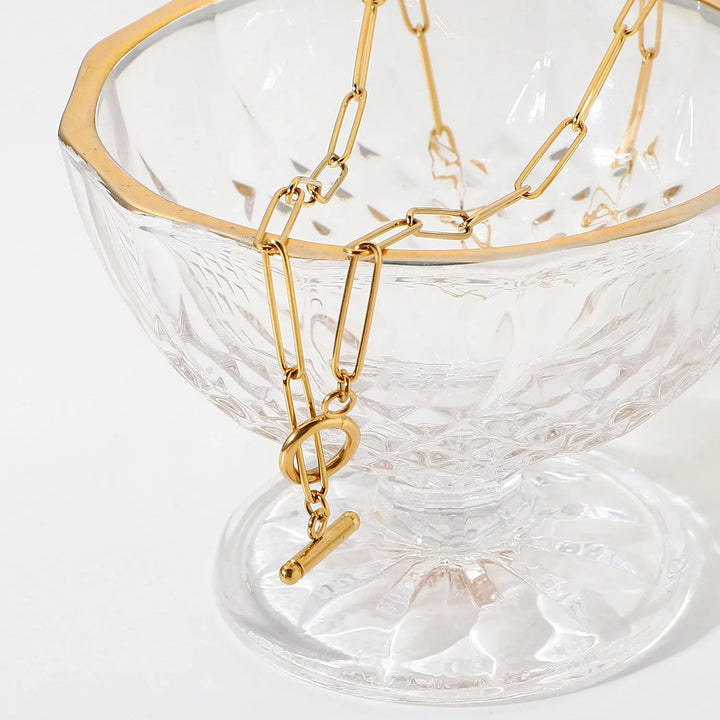 Gold-Plated Paper-Clip Chain Necklace with Interlocking Bar and Circle Design