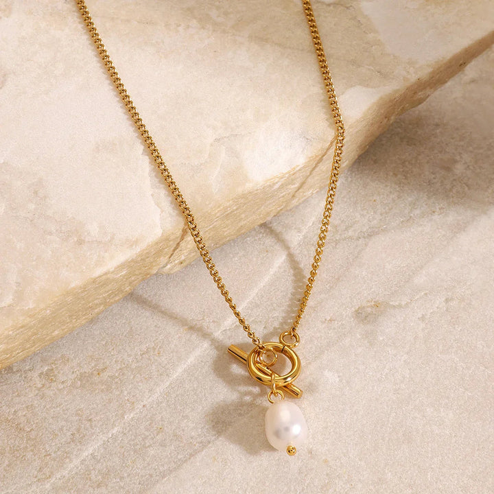 Gold-Plated Faux Pearl Pendant Necklace for Women