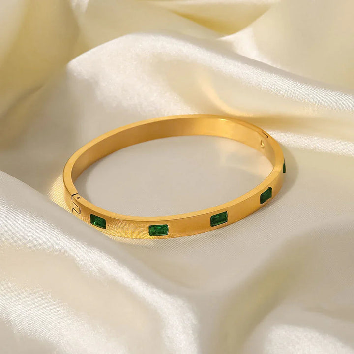 Gold-Plated Bangle with AAAAA Diamond Bracelete