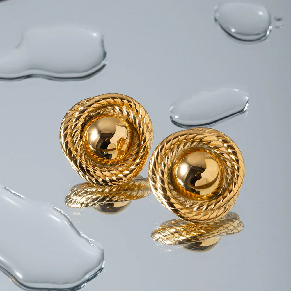 Gold-Plated Woven Earrings with A Playful Touch of Elegance